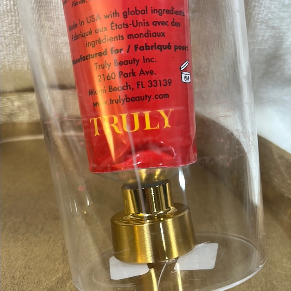 TRULY Red Body Mask with Gold Cap - Picture 8 of 10